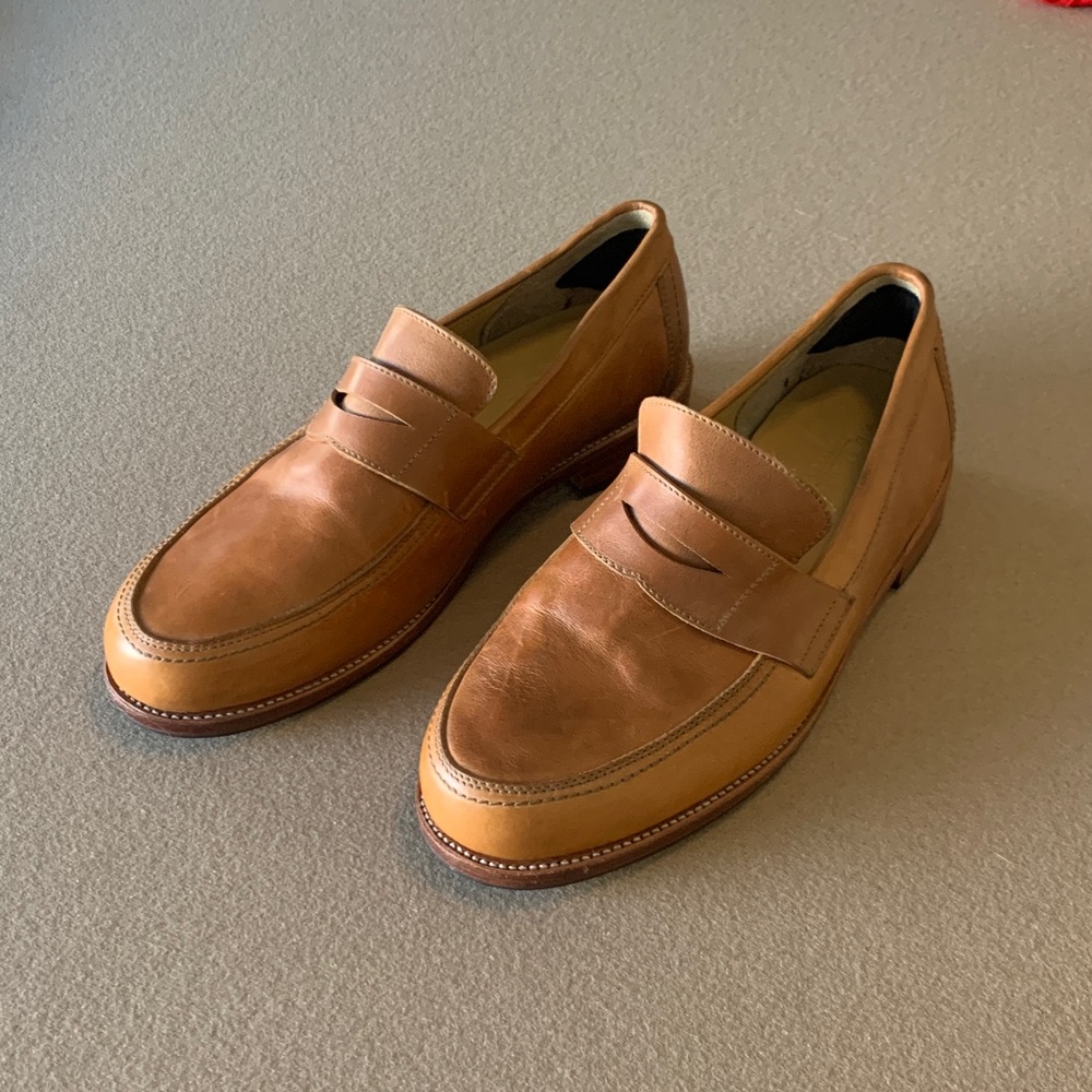 Adelante The Luca Leather Penny Loafer in Caramel- 9.5 EEE